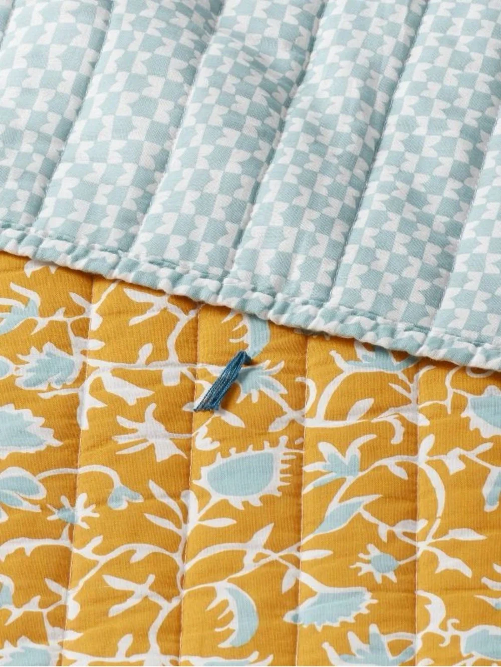 Threshold Full/Queen Earthy Vines Quilt Mustard Yellow/Teal Blue
